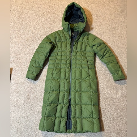 Backcountry Jackets & Blazers - Green Hooded Down Puffer Coat